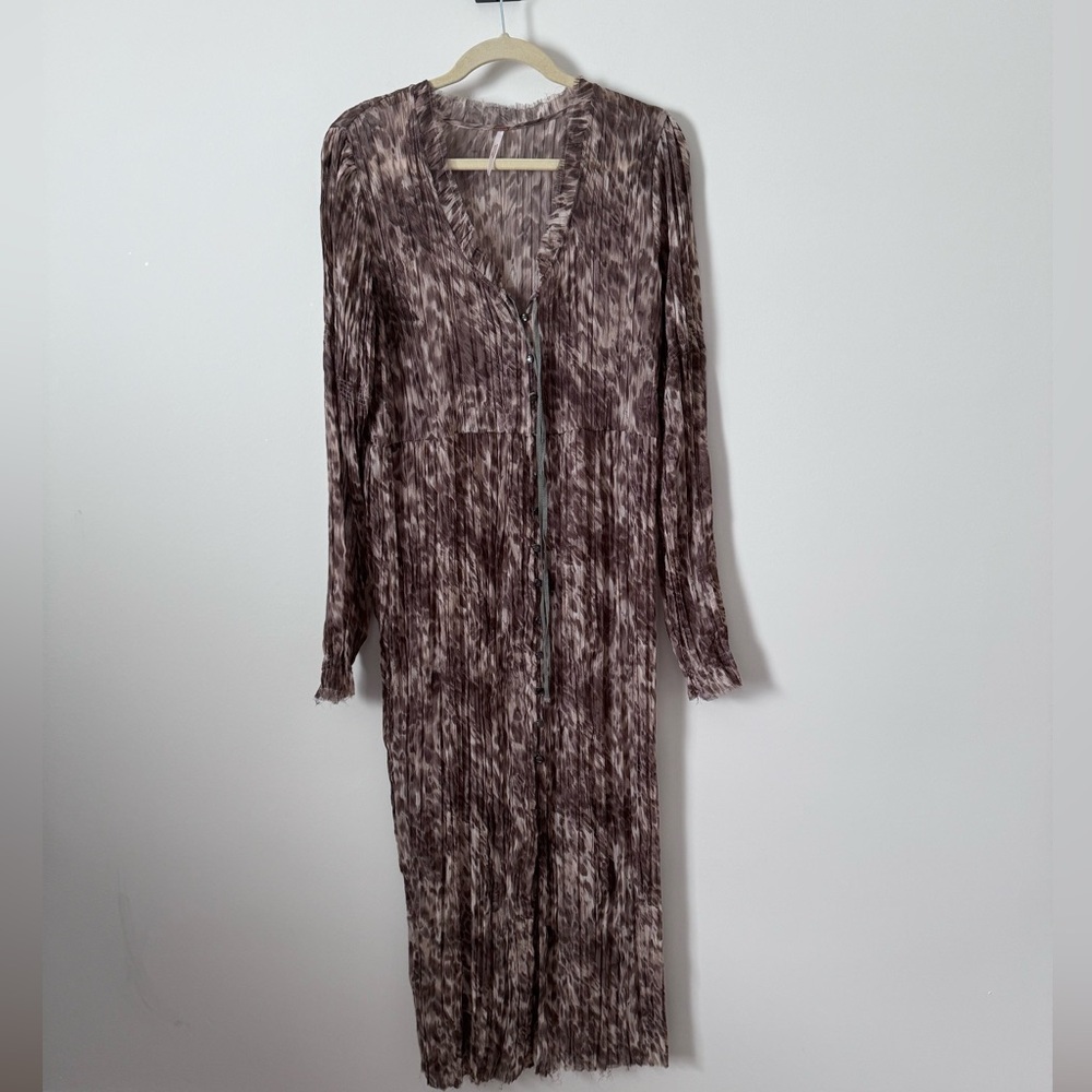 Free People cover up - Picture 2 of 3